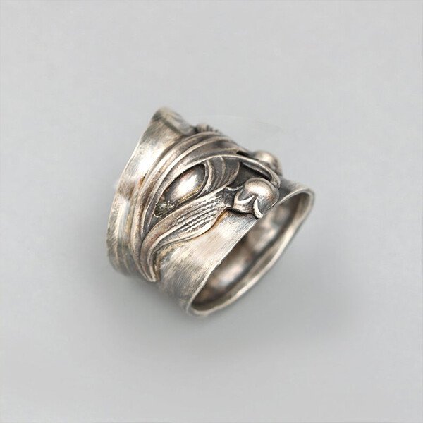 🔥 Last Day Promotion 75% OFF 🔥Sterling Silver Lily Flower Ring