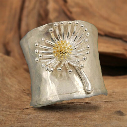 🔥 Last Day Promotion 75% OFF 🔥Sterling Silver Blooming Daisy Wide Band Ring